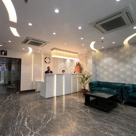 The Panash - Hotel & Banquet Колката Екстериор снимка