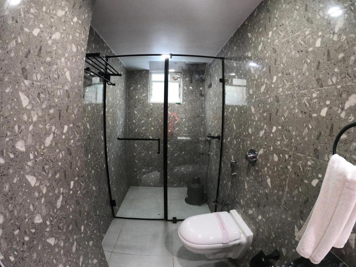 The Panash - Hotel & Banquet Колката Екстериор снимка